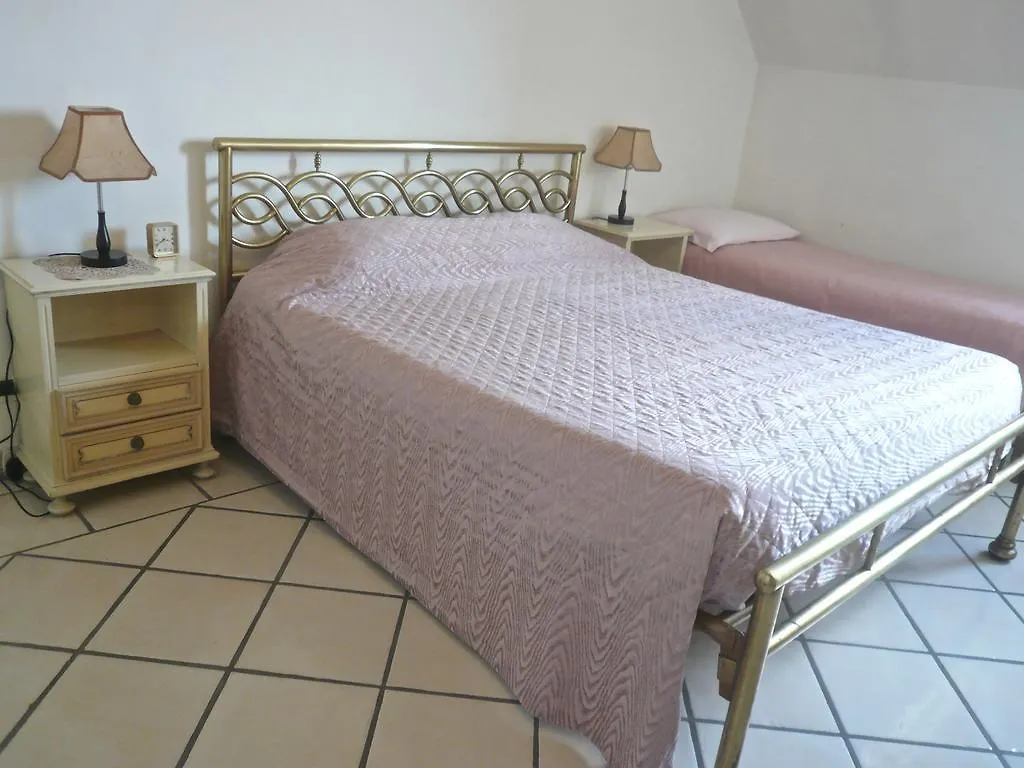 Bed and Breakfast Da Roy A Cinecitta Rom Italien
